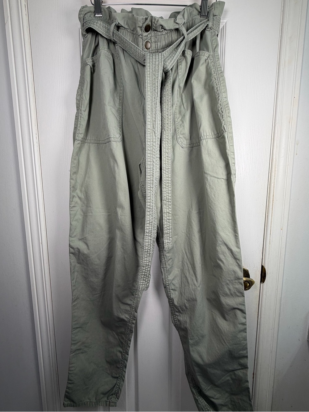 Abercrombie & Fitch Sage Green Cargo Pants Women XL Paperbag Waist Belted Earthy